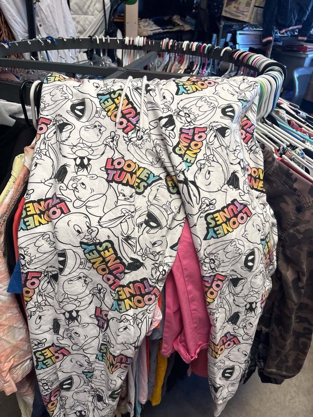 Looney Tunes All Over Print Character Rainbow Logo Jogger Sweatpants XL